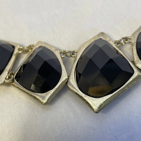 Gold Tone Chain With 7 Large Geometric Black Faceted Synthetic Stones in Bezels - Picture 7 of 10